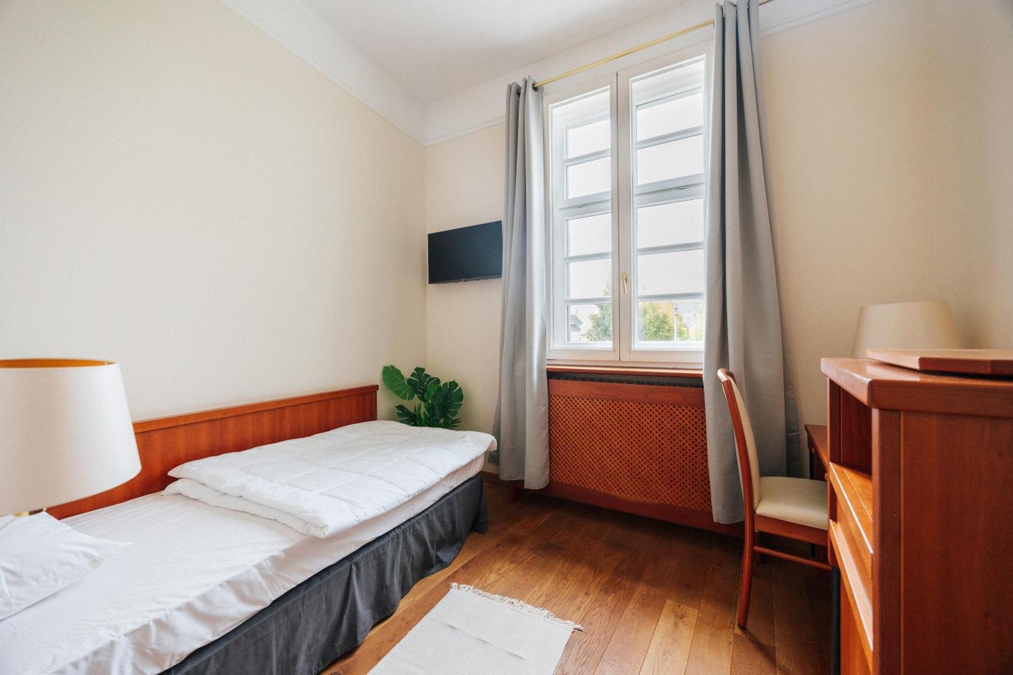 שווצינגן Celine Hotel מראה חיצוני תמונה